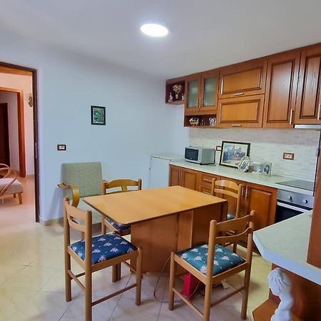 Dhimitri Apartment Berat Exterior photo